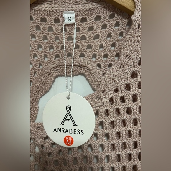 ✨NWT✨ Anrabess: Women’s Knit Sleeveless Top- Size Medium - Picture 3 of 8